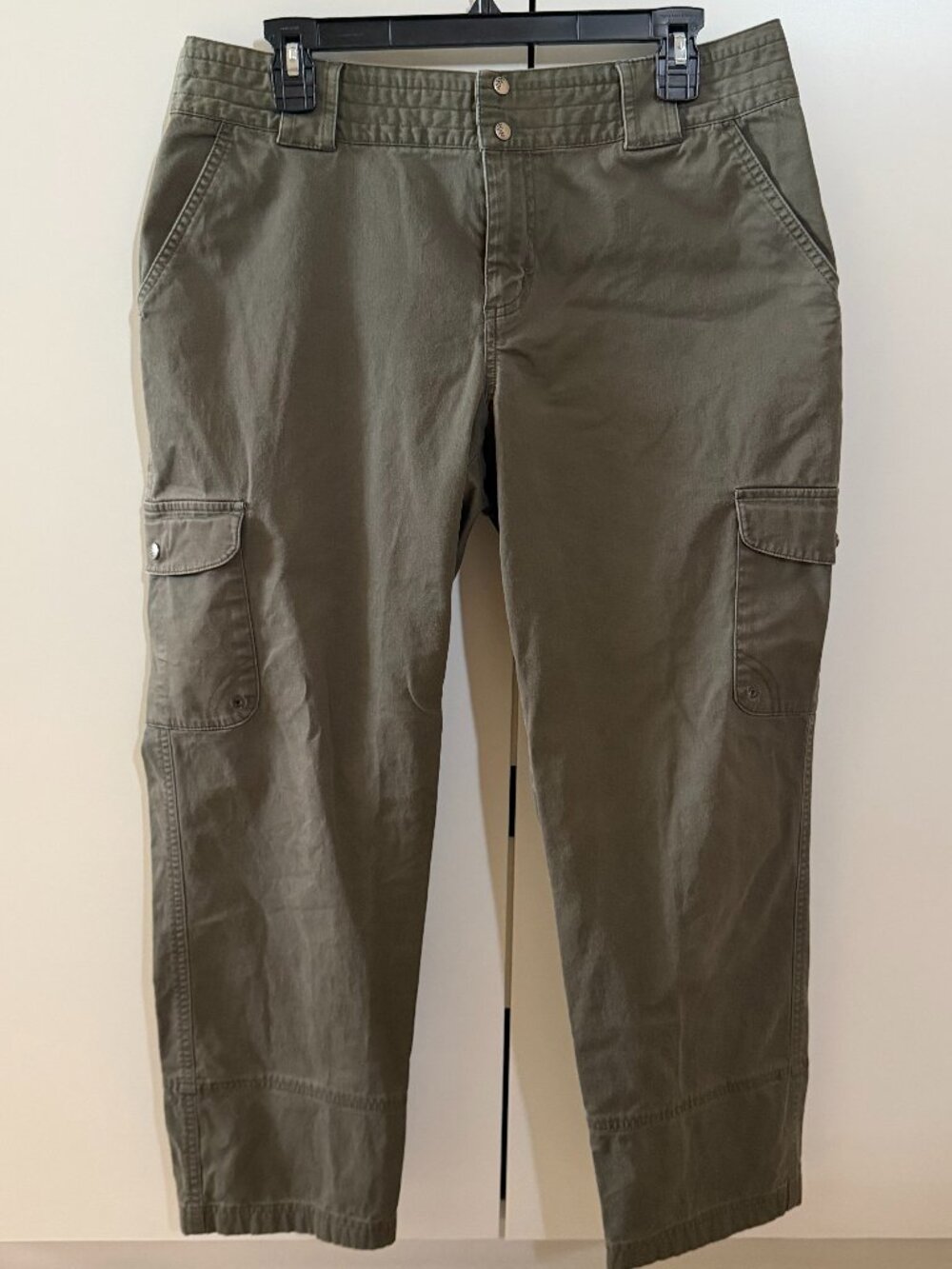 Columbia Women's Green Cargo Pants
